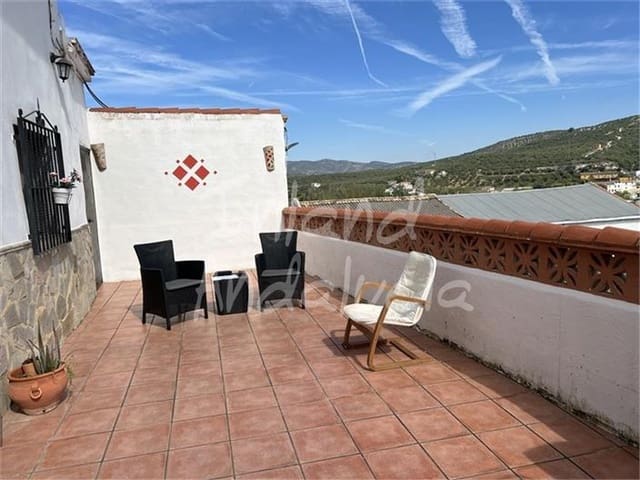 4 chambre Maison de Ville à vendre à Castillo de Locubín - 67 000 € (Ref: 9720995)