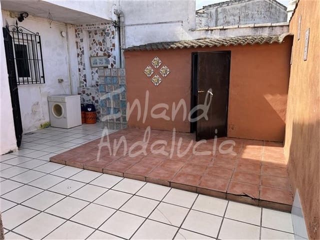 4 chambre Maison de Ville à vendre à Castillo de Locubín - 67 000 € (Ref: 9720995)