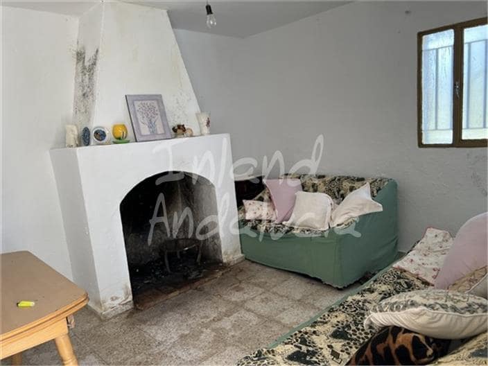 4 bedroom Finca/Country House for sale in Alcala la Real - € 120,000 (Ref: 9735004)