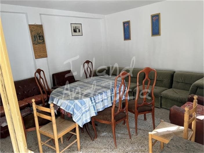 4 bedroom Finca/Country House for sale in Alcala la Real - € 120,000 (Ref: 9735004)