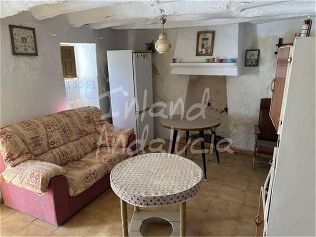 4 chambre Finca/Maison de Campagne à vendre à Alcalá la Real - 120 000 € (Ref: 9735004)