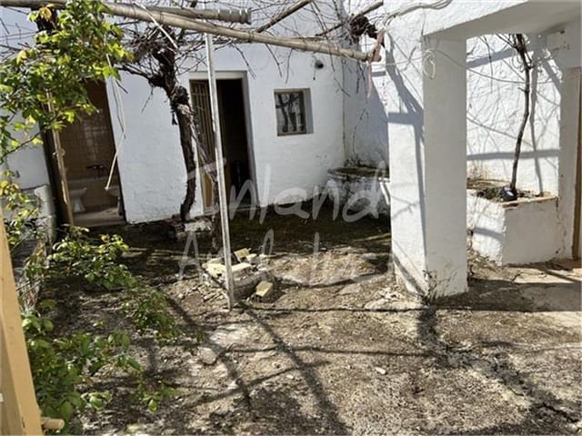 4 chambre Finca/Maison de Campagne à vendre à Alcalá la Real - 120 000 € (Ref: 9735004)