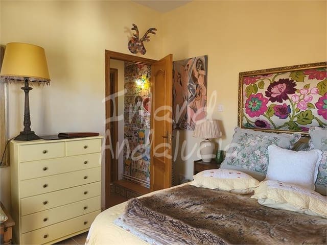 Casa de 3 habitaciones en Mollina en venta con piscina garaje - 260.000 € (Ref: 9737771)