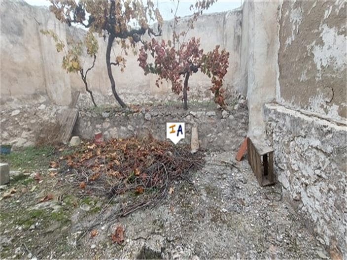 5 quarto Casa em Banda para venda em Luque - 75 000 € (Ref: 9747506)