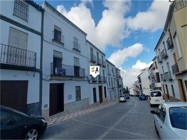 5 quarto Casa em Banda para venda em Luque - 75 000 € (Ref: 9747506)
