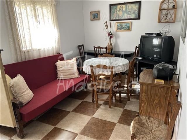 5 bedroom Townhouse for sale in Castillo de Locubín - € 78,000 (Ref: 9751513)