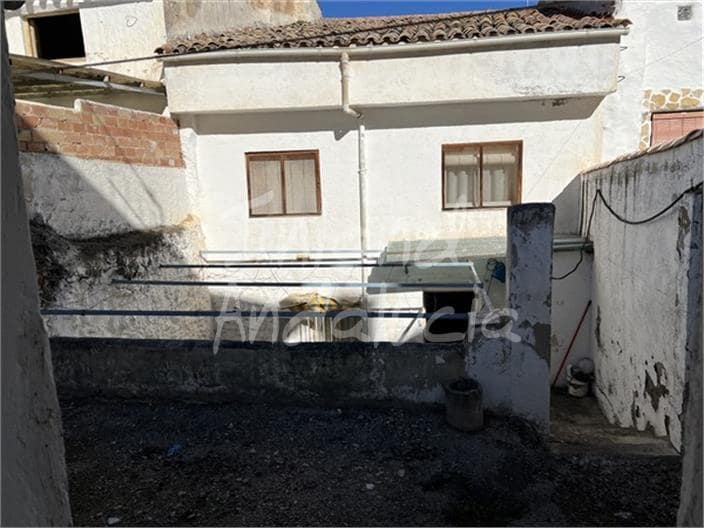 5 chambre Maison de Ville à vendre à Castillo de Locubin - 78 000 € (Ref: 9751513)