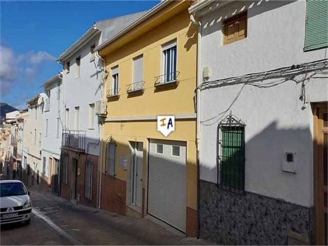 4 sovrum Hus till salu i Castillo de Locubín med garage - 69 000 € (Ref: 9751515)
