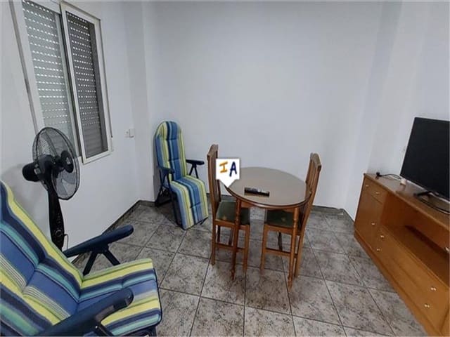 4 sovrum Hus till salu i Castillo de Locubín med garage - 69 000 € (Ref: 9751515)
