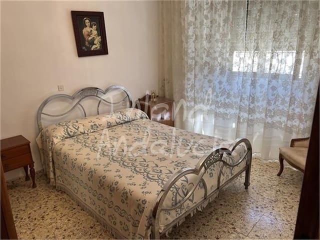 3 soverom Hus til salgs i Charilla, Alcalá la Real - € 60 000 (Ref: 9755124)