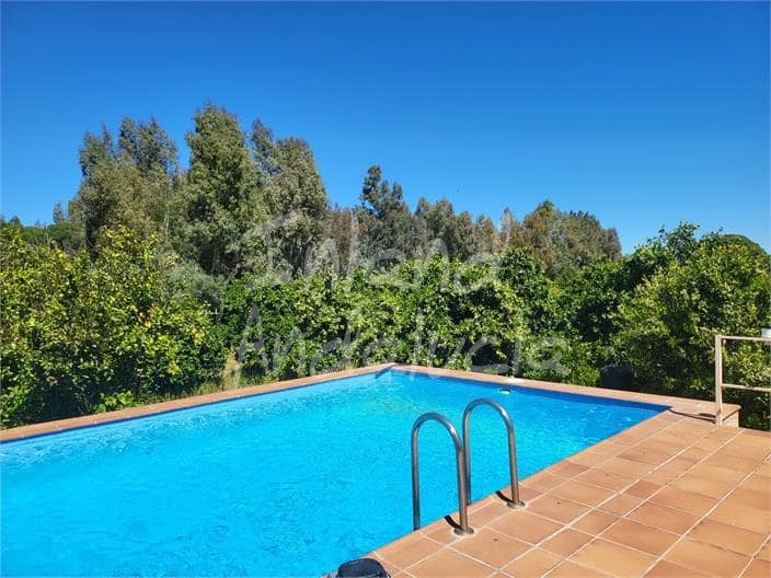 3 quarto Quinta/Casa Rural para venda em Marchena com piscina garagem - 200 000 € (Ref: 9755128)