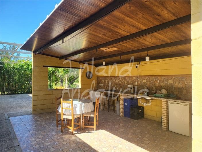 3 quarto Quinta/Casa Rural para venda em Marchena com piscina garagem - 200 000 € (Ref: 9755128)