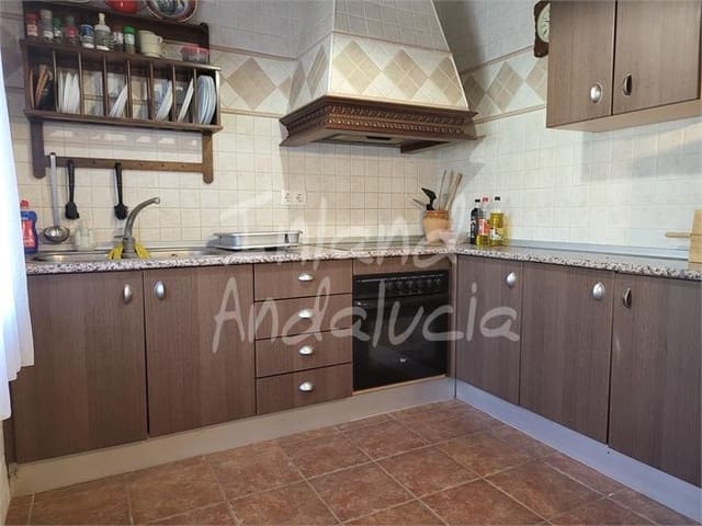3 quarto Quinta/Casa Rural para venda em Marchena com piscina garagem - 200 000 € (Ref: 9755128)