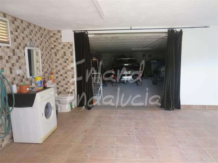 2 bedroom Finca/Country House for sale in Alcaudete with garage - € 340,000 (Ref: 9772585)