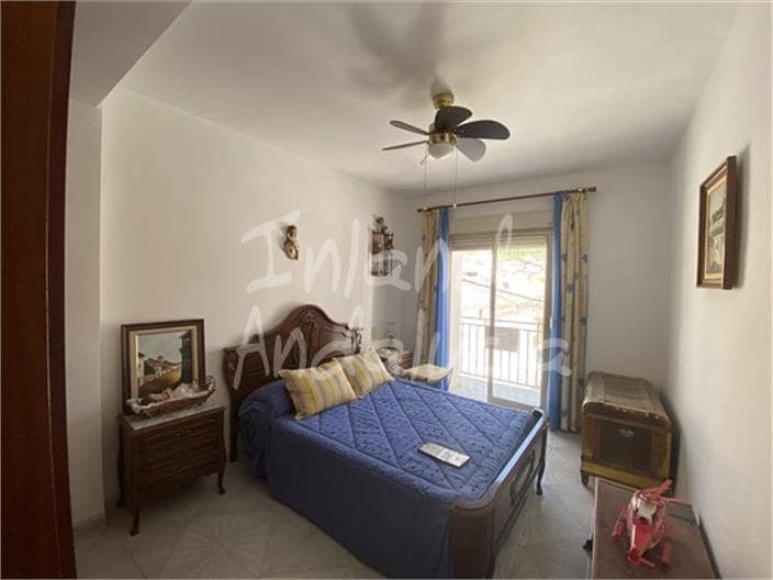 4 bedroom Townhouse for sale in Moclin - € 68,000 (Ref: 9772588)