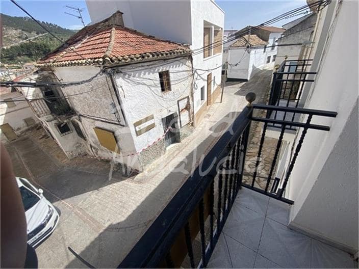 4 bedroom Townhouse for sale in Moclin - € 68,000 (Ref: 9772588)