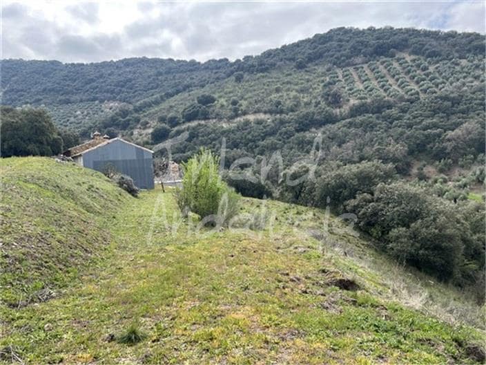 3 bedroom Finca/Country House for sale in Charilla with garage - € 100,000 (Ref: 9777338)