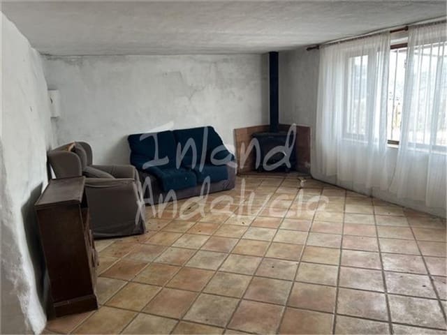 6 soverom Finca/Herregård til salgs i Frailes med svømmebasseng garasje - € 95 445 (Ref: 9782867)