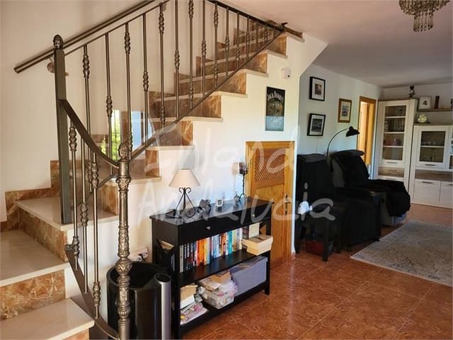 4 slaapkamer Huis te koop in Villanueva de Algaidas - € 150.000 (Ref: 9796115)