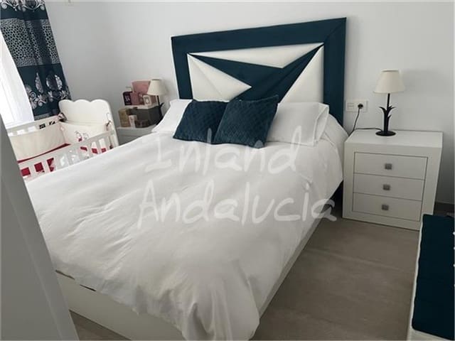 5 camera da letto Finca/Casa di Campagna in vendita in Castillo de Locubín con garage - 92.000 € (Rif: 9798508)