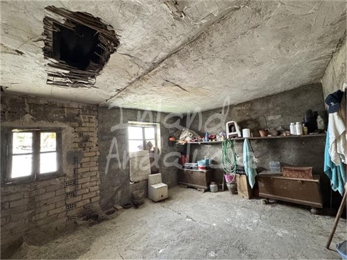 Dom na sprzedaż w Alcala la Real - 30 000 € (Ref: 9803855)