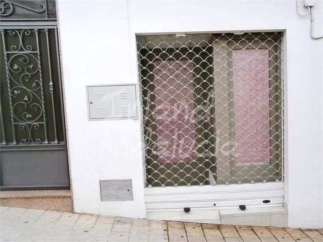 Commercieel te koop in Martos - € 25.000 (Ref: 9805907)
