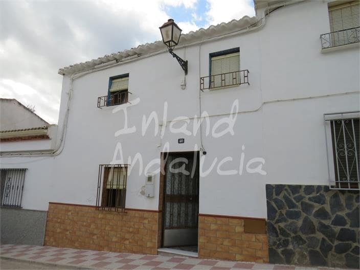 4 bedroom Townhouse for sale in Bobadilla de Alcaudete - € 36,000 (Ref: 9807511)
