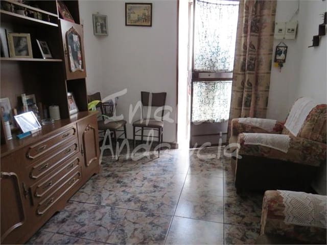 4 quarto Casa em Banda para venda em Bobadilla de Alcaudete, Alcaudete - 36 000 € (Ref: 9807511)