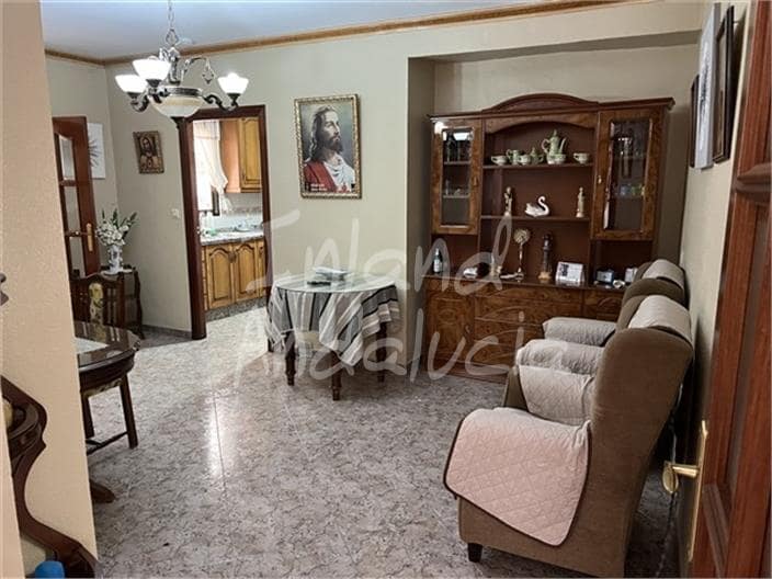 4 Zimmer Haus zu verkaufen in Luque - 69.500 € (Ref: 9807512)