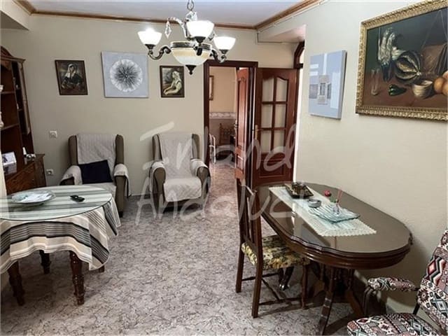 4 soveværelse Byhus til salg i Luque - € 69.500 (Ref: 9807512)