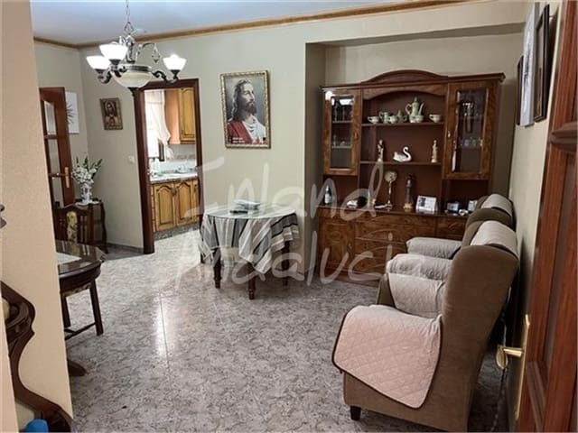 4 soveværelse Byhus til salg i Luque - € 69.500 (Ref: 9807512)