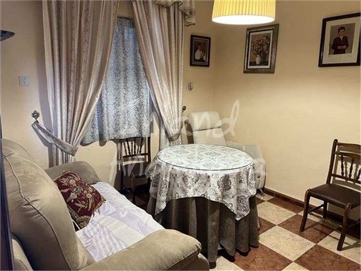 4 quarto Casa em Banda para venda em Castillo de Locubin - 99 000 € (Ref: 9819754)