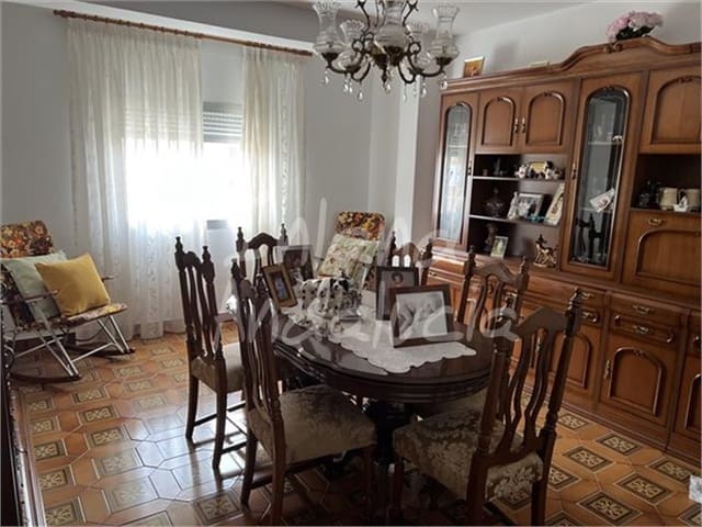 4 quarto Casa em Banda para venda em Ventas del Carrizal, Castillo de Locubín - 99 000 € (Ref: 9819754)