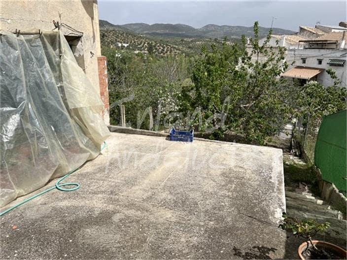4 quarto Casa em Banda para venda em Castillo de Locubin - 99 000 € (Ref: 9819754)