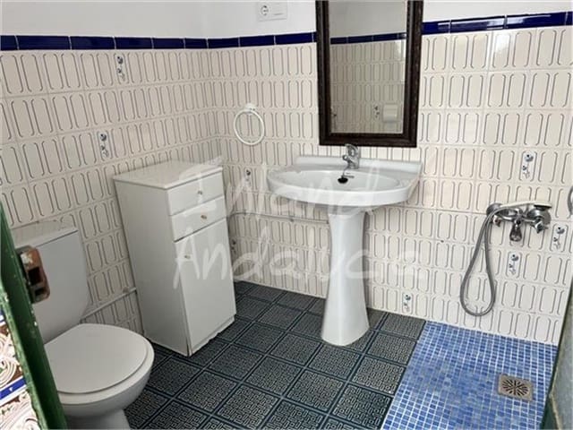 4 soverom Hus til salgs i Priego de Córdoba med garasje - € 80 000 (Ref: 9828159)
