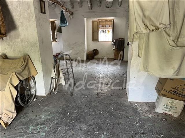 4 soveværelse Byhus til salg i Luque - € 49.500 (Ref: 9828160)