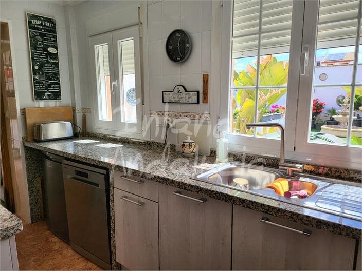 3 quarto Casa em Banda para venda em Fuente de Piedra com piscina - 259 950 € (Ref: 9833140)