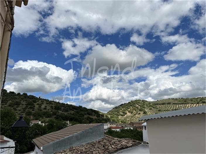 4 quarto Casa em Banda para venda em Frailes com garagem - 108 000 € (Ref: 9835053)