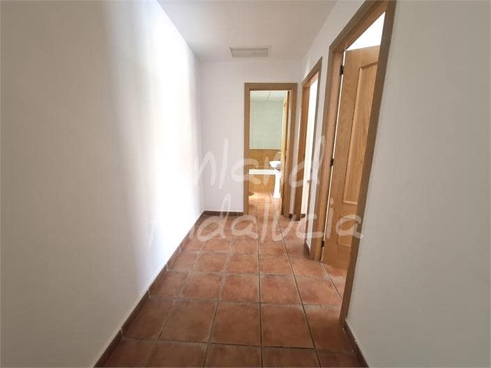 3 bedroom Apartment for sale in Alcaucin with pool garage - € 149,000 (Ref: 9838807)