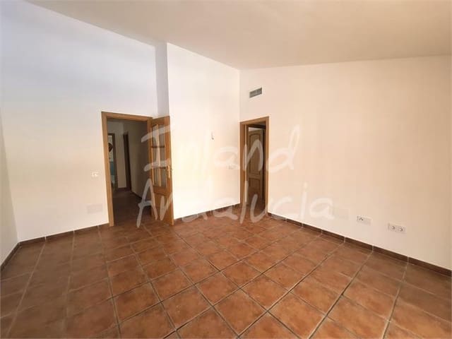 3 soveværelse Lejlighed til salg i Alcaucín med swimmingpool garage - € 149.000 (Ref: 9838807)