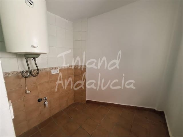 3 soveværelse Lejlighed til salg i Alcaucín med swimmingpool garage - € 149.000 (Ref: 9838807)