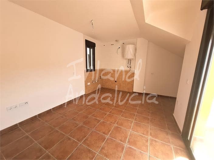 1 bedroom Apartment for sale in Alcaucin with pool garage - € 95,000 (Ref: 9838808)