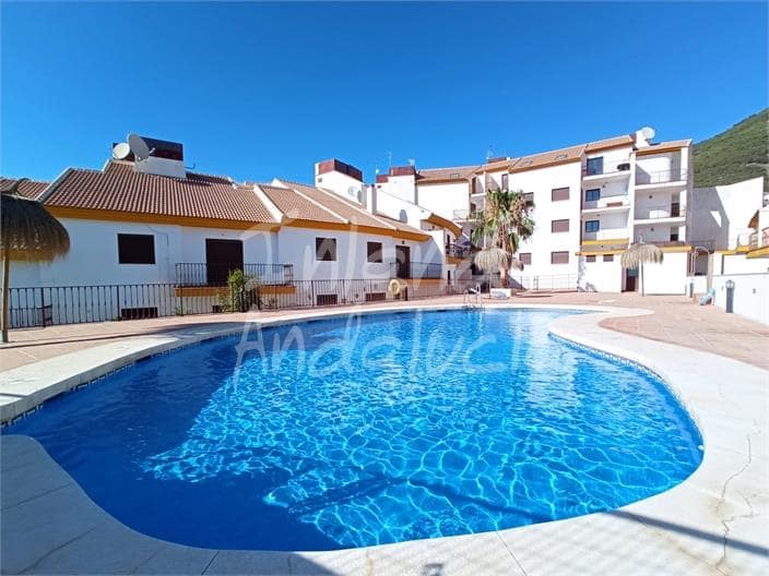 1 bedroom Apartment for sale in Alcaucin with pool garage - € 95,000 (Ref: 9838808)
