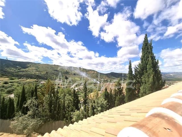 1 soveværelse Lejlighed til salg i Alcaucín med swimmingpool garage - € 95.000 (Ref: 9838808)
