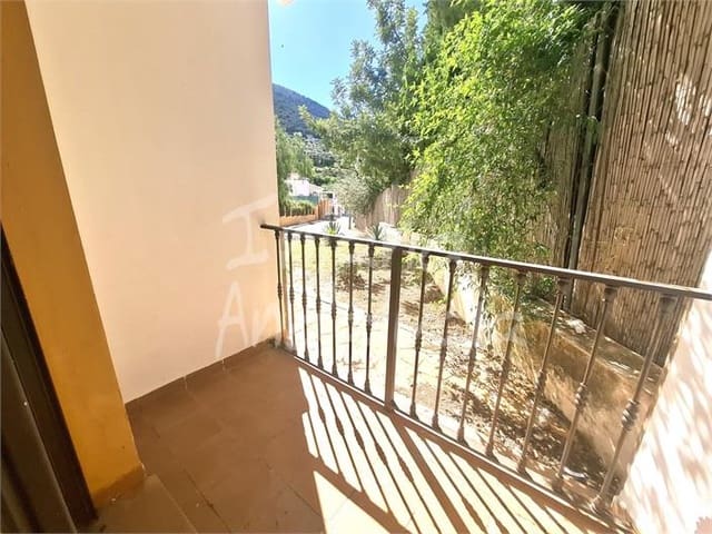 1 soveværelse Lejlighed til salg i Alcaucín med swimmingpool garage - € 79.000 (Ref: 9838809)