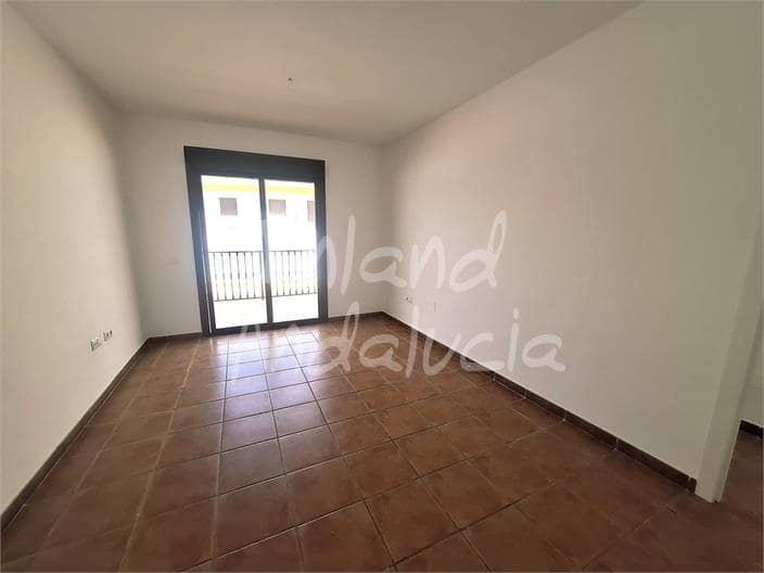 2 bedroom Apartment for sale in Alcaucin with pool garage - € 119,000 (Ref: 9838810)