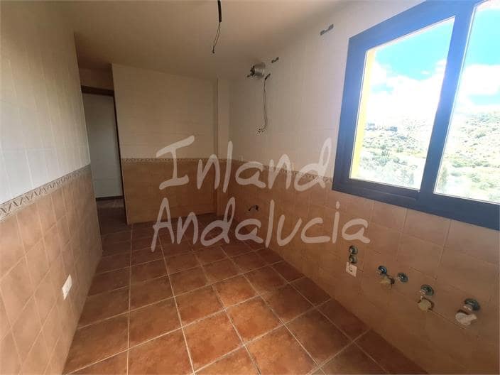 2 bedroom Apartment for sale in Alcaucin with pool garage - € 119,000 (Ref: 9838811)