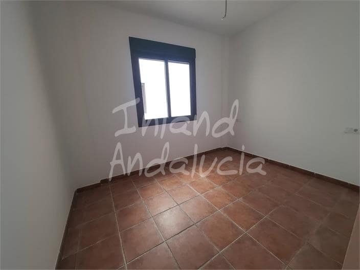 1 bedroom Apartment for sale in Alcaucin with pool garage - € 105,000 (Ref: 9838812)