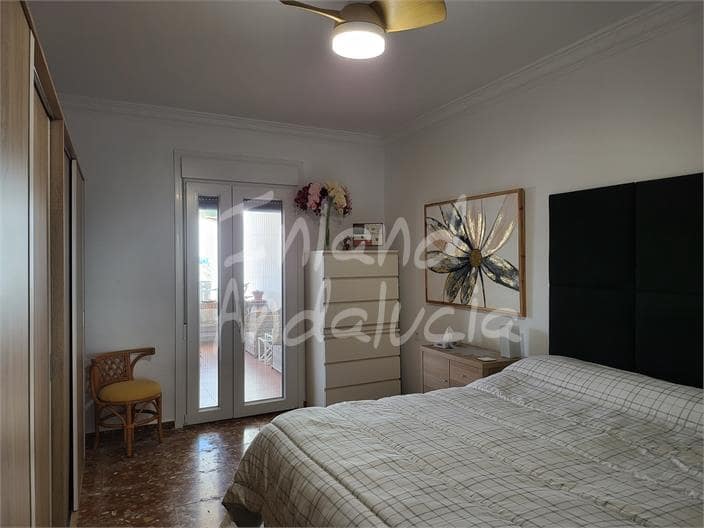 3 soveværelse Villa til salg i Humilladero med swimmingpool garage - € 259.950 (Ref: 9838813)