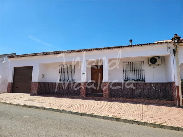3 soveværelse Villa til salg i Humilladero med swimmingpool garage - € 259.950 (Ref: 9838813)